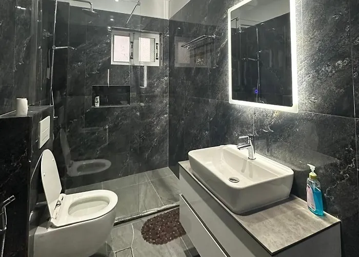 Nardi Hébergement de vacances Ksamil